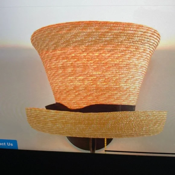 Vintage “Mad Hatter” Wall Sconce. - Picture 1 of 2